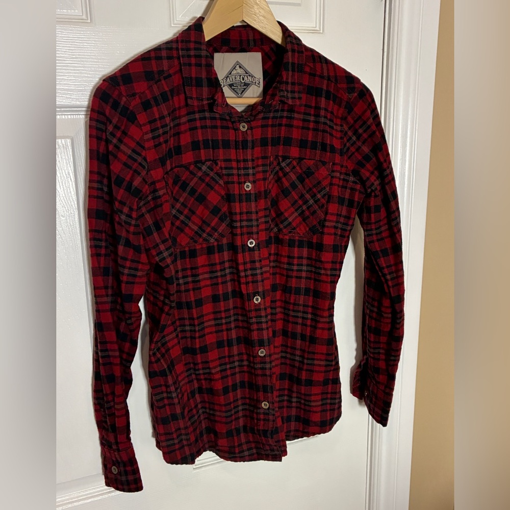 Beaver Canoe Red Black Plaid Flannel Shirt Women’s Medium 99% Cotton